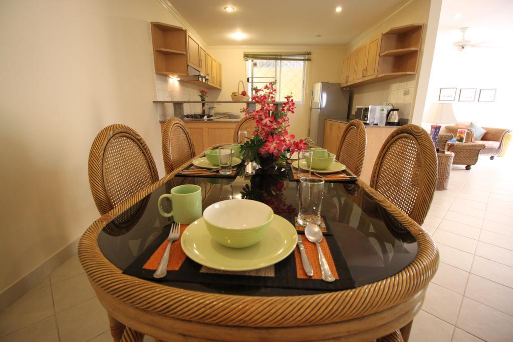 Butterfly Garden Boutique Residences By Frasier, A Lifestyle Destination Apt And Villas 1 To 3 Bedroom Units, 2 Full Bathrooms, Rain Shower, Spa Bath, Complete Kitchen, Staff 24-7,Fast Fiber Optic Wifi, 55" Smart Tv'S, Free Bbq, Pattaya Quarto foto